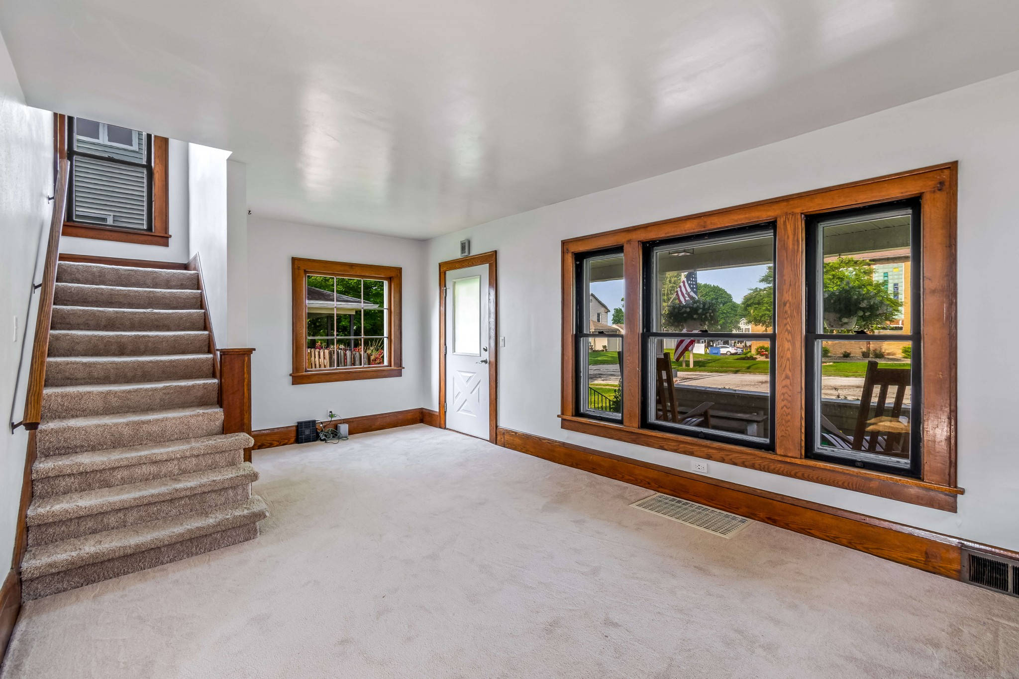 Charming Colonial In Barberton Exactly Real Estate Flat Fee Real